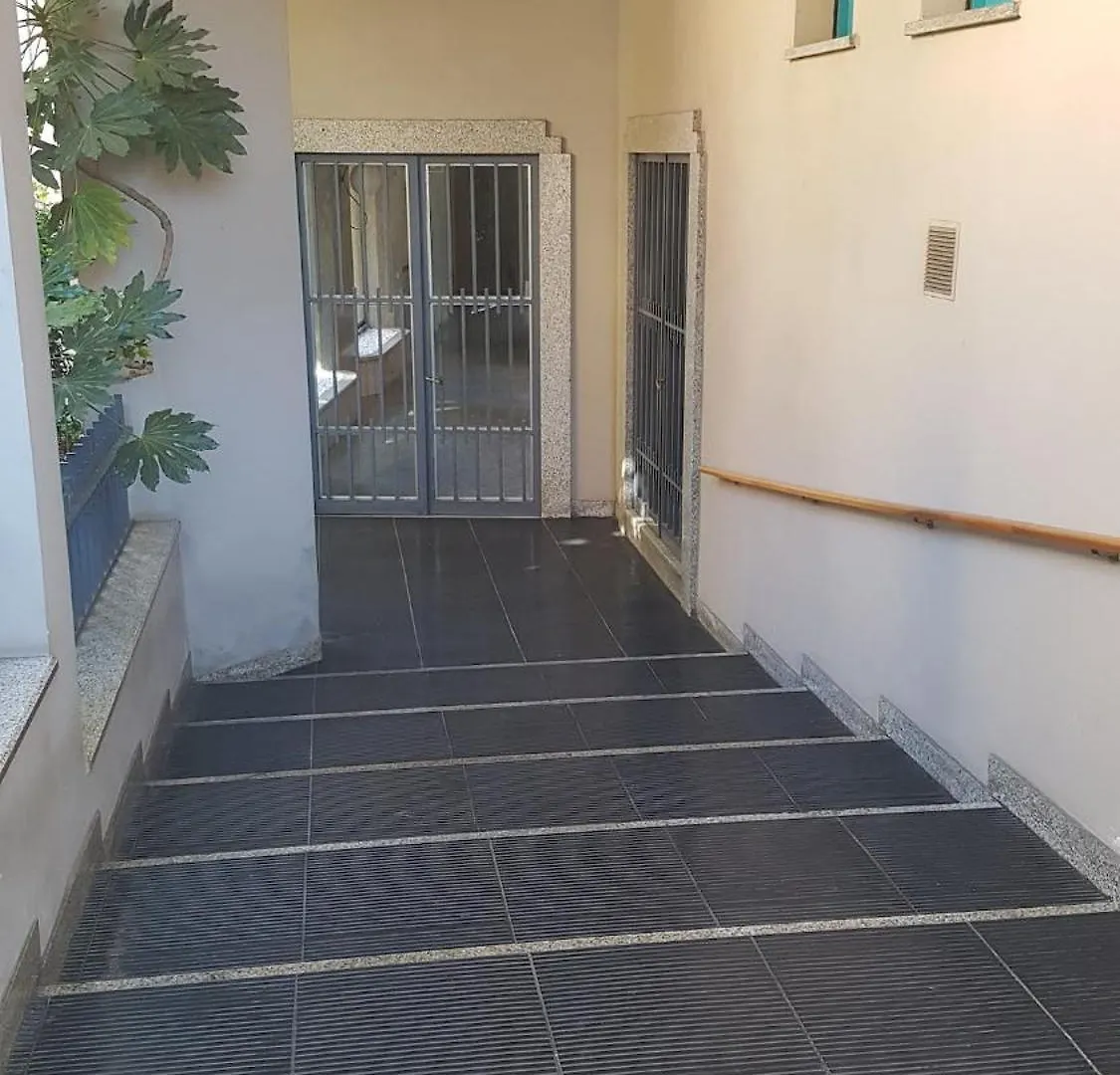 Lake Haven, Cosy Suite Just Steps From Lake, Newly-Renovated! Лекко